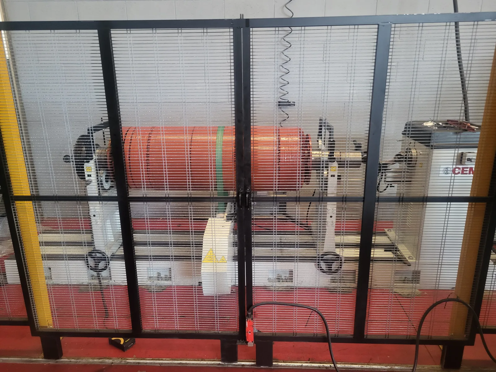 Equilibratrice CEMB per rotori e giranti in officina